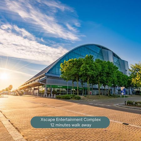 Penthouse Apartment - City Centre - Secure Parking, Balcony, Self-Check-In, Fast Wifi And Smart Tv With Netflix By Yoko Property Milton Keynes Luaran gambar