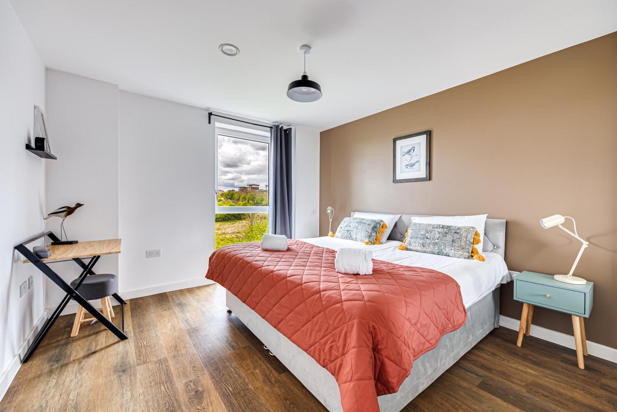 Penthouse Apartment - City Centre - Secure Parking, Balcony, Self-Check-In, Fast Wifi And Smart Tv With Netflix By Yoko Property Milton Keynes Luaran gambar